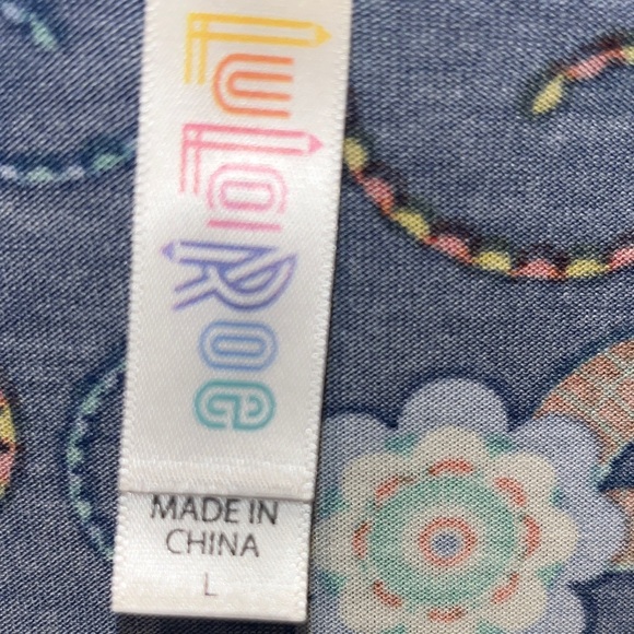 LuLaRoe Blue and Yellow Floral Short Sleeve Perfect T Top Women’s Size L NWT - Picture 9 of 11